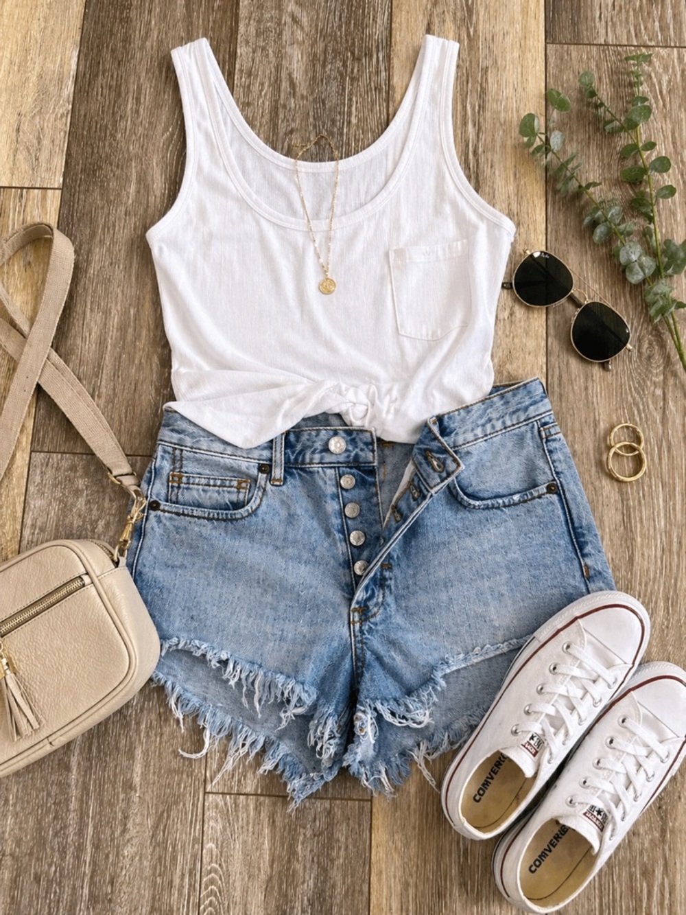 WE THE FREE denim shorts, button fly. Size 27